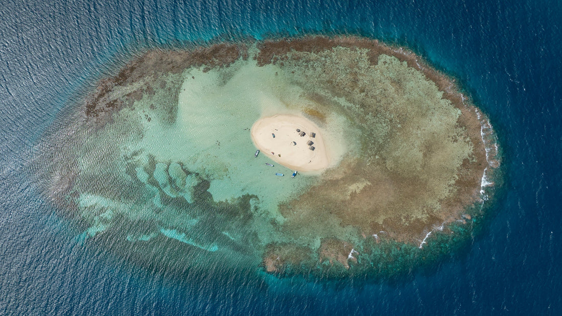 A Desert Island in the DR