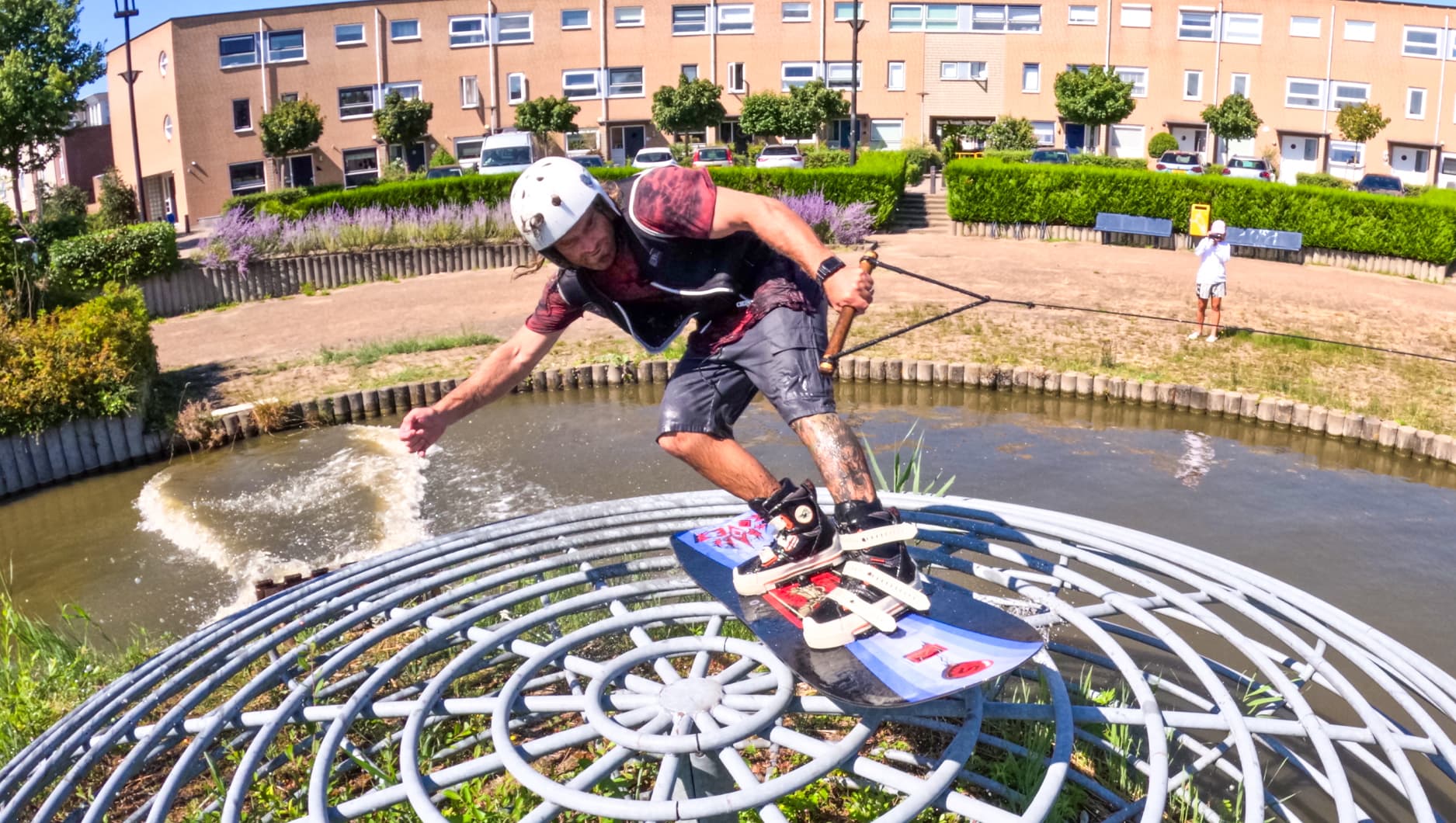 Space Mob | Slingshot Sports