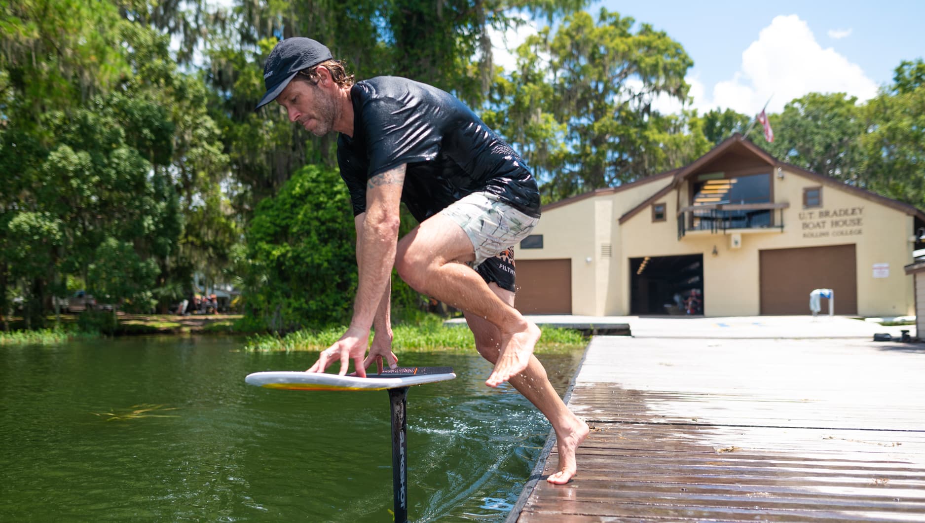 Wake Foil Dock Pumpe | Slingshot Sports